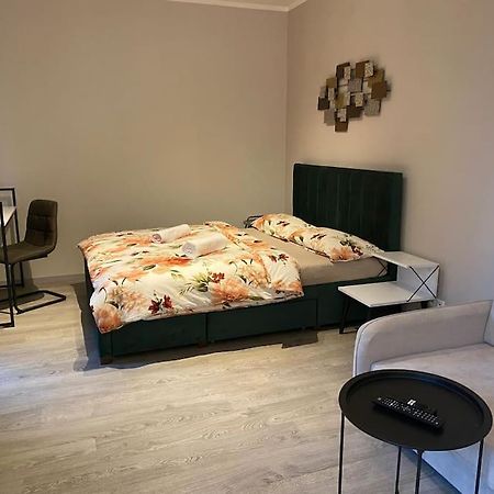 Garden Apartment Karolina Οστράβα Εξωτερικό φωτογραφία