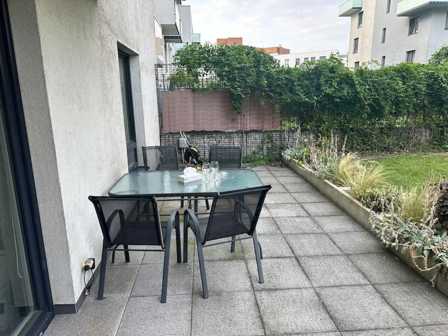 Garden Apartment Karolina Οστράβα Εξωτερικό φωτογραφία